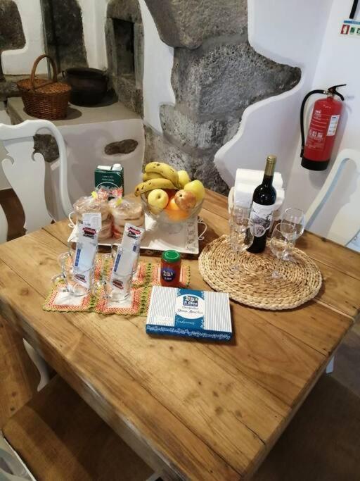 Ti Choa - Casa Do Biscoitinho Villa Angra do Heroísmo Exteriör bild
